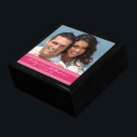 Din Bröllop- eller Förlovning-fotominnesgåva Smyckeskrin<br><div class="desc">Anpassningsbar Designer-Smyckeskrin för bröllop Black Lacquer Personlig Designer eller Elegant för minneslåda Unik julklapp eller Valentines day-gåvor på årsdagen för Bröllop</div>