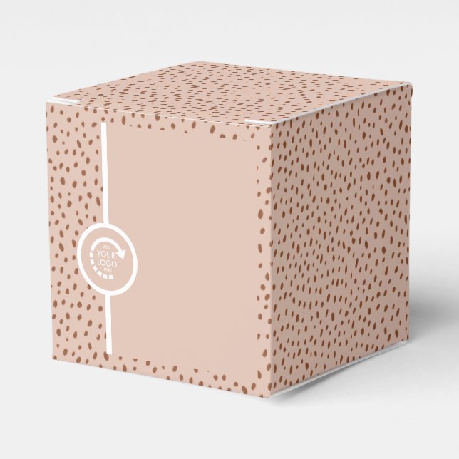 DIN EGEN LOGO Boho Beige & Bruna Prickar Favoritlå Presentaskar (Framsidan Sidan)