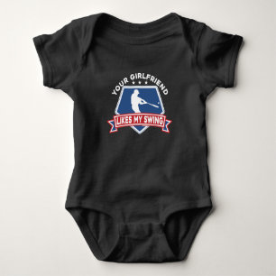 Din flickvän gillar min swing Baseball Player T Shirt