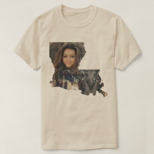 DIN FOTOTILLSTÅND I Louisiana Shape T-shirt
