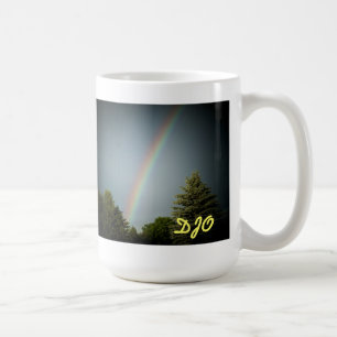 Din Initialer på "Rainbow over Evergreen" Kaffemugg