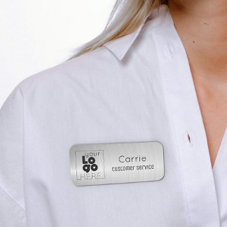 Din Logotyp, borstad, radiell metallisk Silver Nam Namnbricka