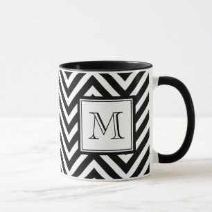 DIN MONOGRAM, BLACK CHEVRON MUGG