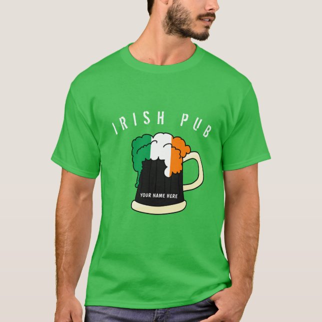 Din Personlig Irish Pub St patricks day T Shirt (Framsida)