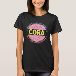 Din sprinkles Cora är här ditt vi T Shirt