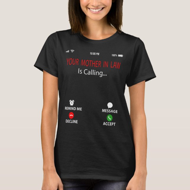 Din Svärmor kallar Sarkastic Mor T Shirt (Framsida)