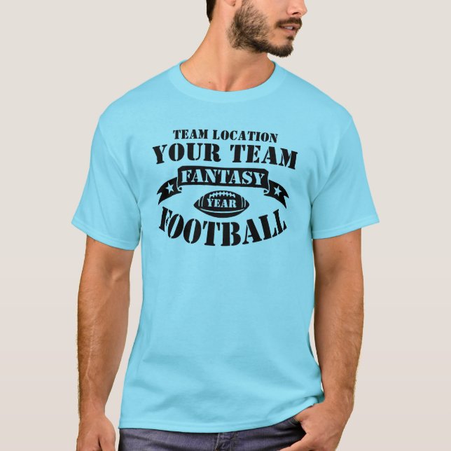 DIN TEAM FANTASY FOTBALL PER ÅR T SHIRT (Framsida)