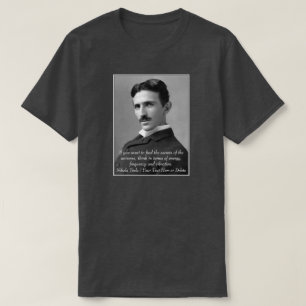 Din text/Färg-inventör, Nikola Tesla-fotocitat T Shirt