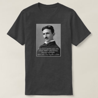 Din text/Färg-inventör, Nikola Tesla-fotocitat T Shirt