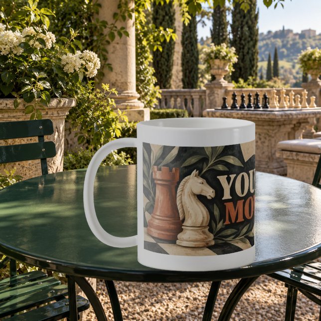 Din tur Slab Serif Schackmugg Kaffemugg (Your Move Slab Serif Chess Mug — refined lighting and contact shadows. Digital lifestyle preview.)
