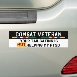 Din vaktning hjälper inte min PTSD Bukt Krig Bildekal