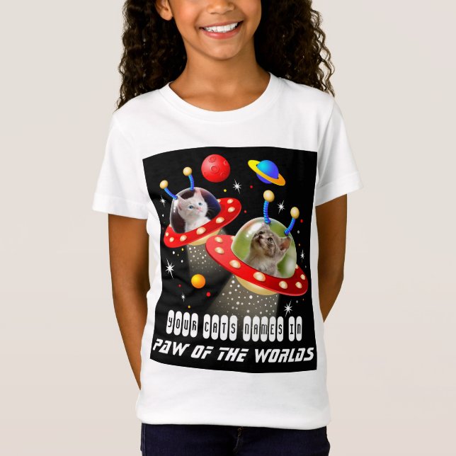 Dina katter i en Alien Spaceship UFO Sci Fi-film T Shirt (Framsida)