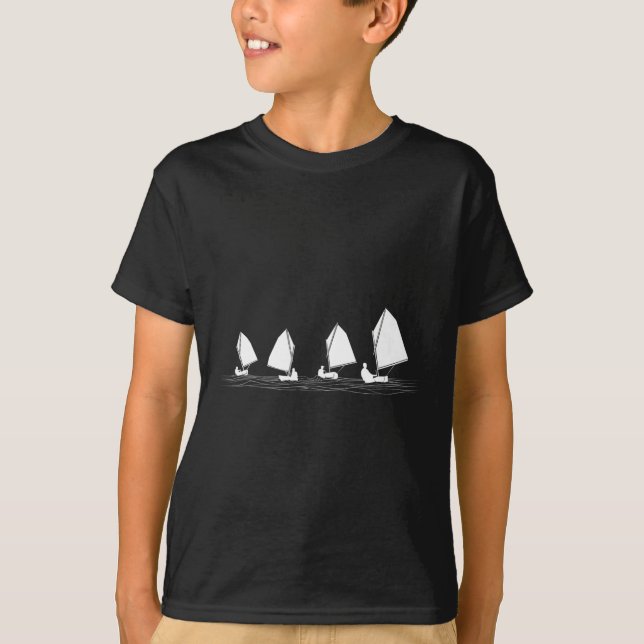 Dinghysegelbåt Laser Optimist Racing Segling Las T Shirt (Framsida)
