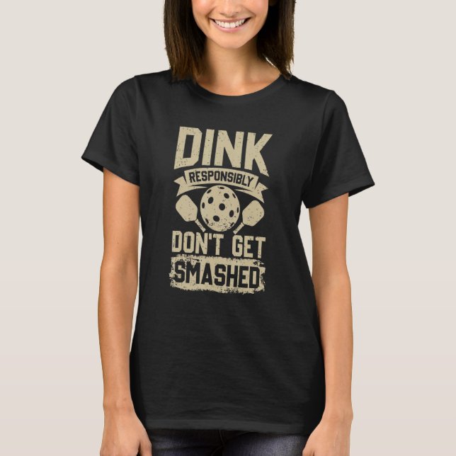 Dinka Ansvarigt Pickleball Spelare T Shirt (Framsida)
