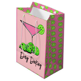 Dinking Cosmo Rosa Cocktail, Pickleball Limes
