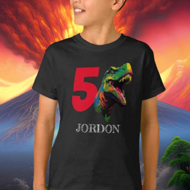 Dino Lycklig 5:e födelsedagen T Shirt (Bring your dream party to life with our selection of quality Dinosaur themed party supplies )