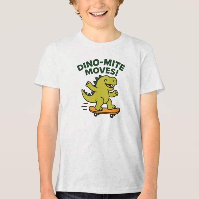 Dino-Mite Moves Cool Skateboarding Dinosaur T Shirt (Framsida)