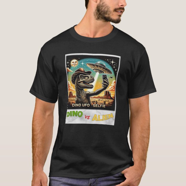 Dino UFO Selfie: Dino vs Alien (Man Tshirt) #07 T Shirt (Framsida)