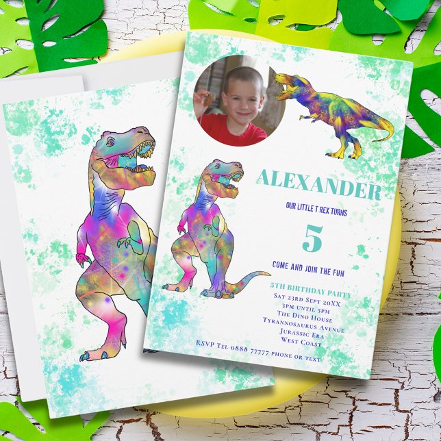 Dinosaur 5-års födelsedagsfoto-inbjudan inbjudningar (Dinosaur colorful T-Rex 5th birthday party invitation with photo template )