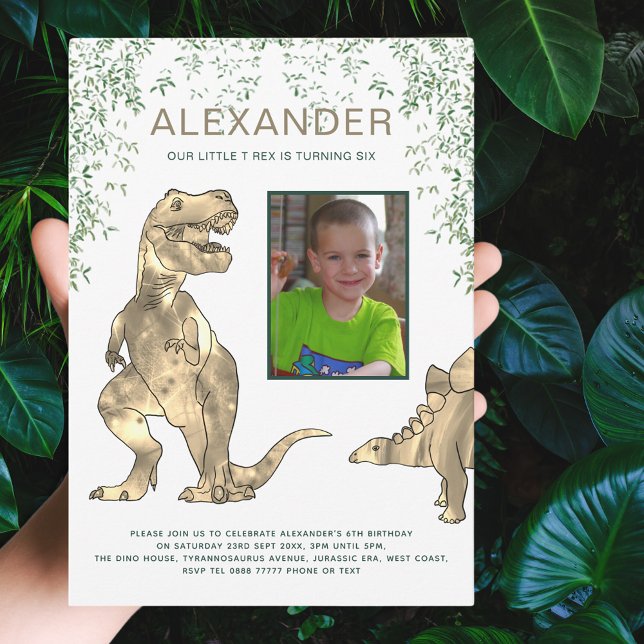 Dinosaur 6-års födelsedagsfest inbjudningar (Dinosaur add photo 6th Birthday party invitation with T-Rex and Stegosaurus dino with jungle foliage)