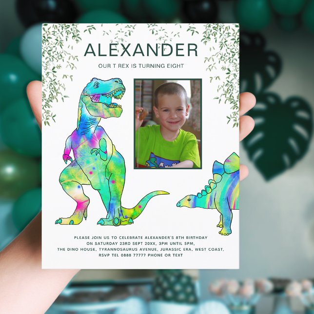 Dinosaur 8-års födelsedagsfest budget ( Dinosaur 8th birthday party invitation with photo template colorful T-Rex & Stegosaurus watercolor )