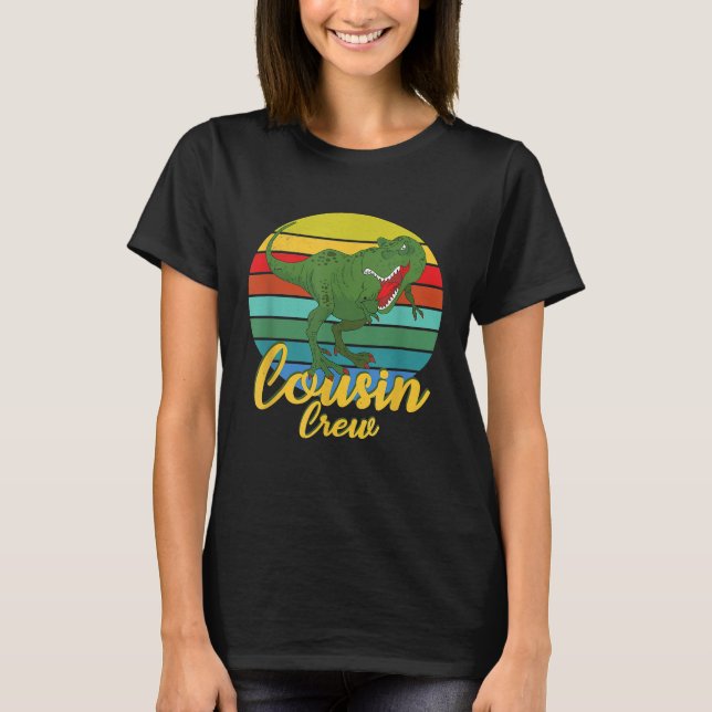 Dinosaur Beach Summer och Camping Cousin Crew Funn T Shirt (Framsida)
