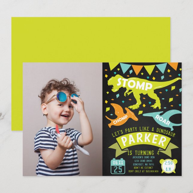 Dinosaur Birthday-foto med alkboard Inbjudningar (Fram/baksida)
