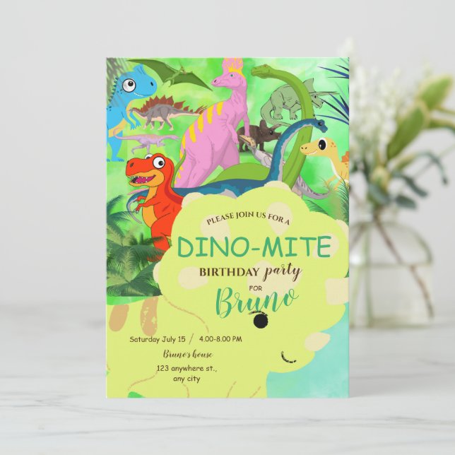 Dinosaur Birthday-inbjudan Inbjudningar (Stående Fram)