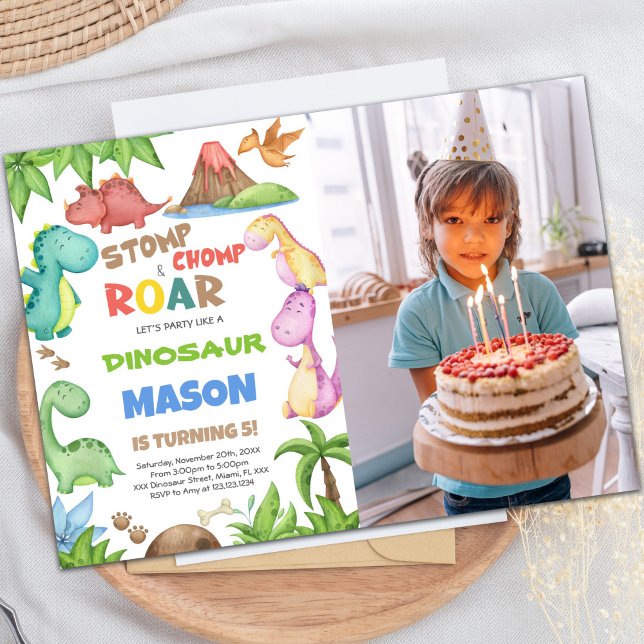 Dinosaur Birthday-inbjudan med foto Inbjudningar (Green Watercolor Dinosaur Birthday photo Invitation)