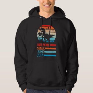 Dinosaur Fantastisk sedan juni 2017 Grattis på föd Hoodie