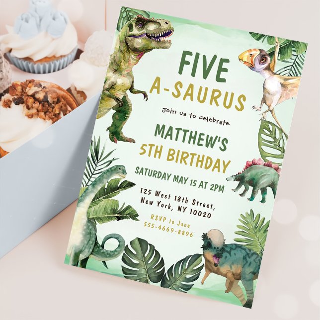Dinosaur Fem-A-Saurus femte Födelsedagsfesten Inbjudningar (Skapare uppladdad)