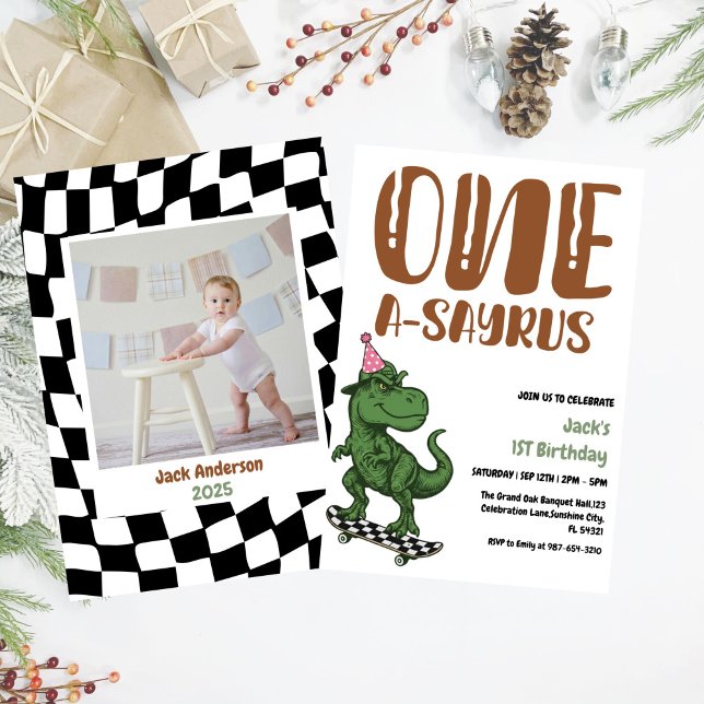 Dinosaur First Birthday, Skateboard Dinos 1 st Inbjudningar (Skapare uppladdad)