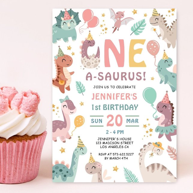 Dinosaur Girl 1st Birthday Invitation Inbjudningar (Skapare uppladdad)