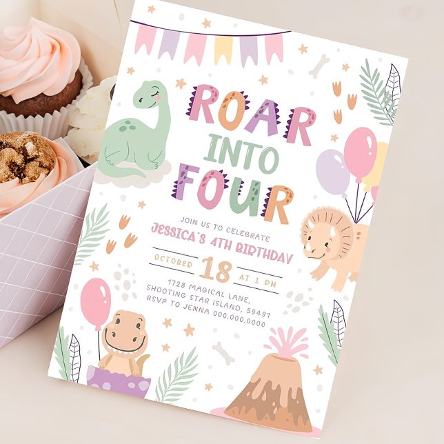 Dinosaur Girl 4e födelsedagen Inbjudan Cute Baby D (Skapare uppladdad)