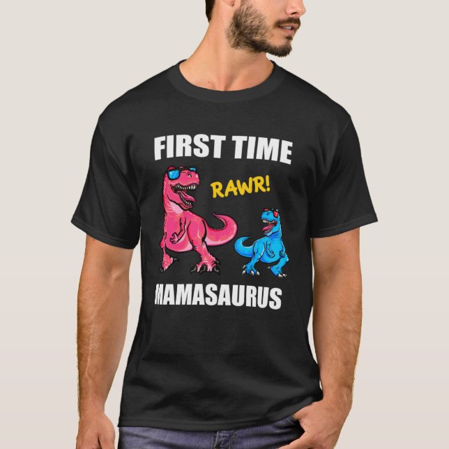 Dinosaur Mama  Baby Announcement First Time Mamasa T Shirt (Framsida)