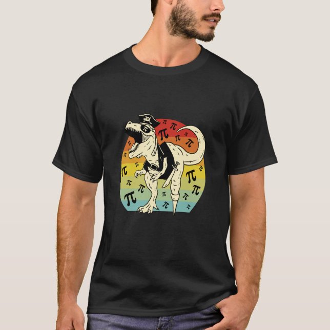 Dinosaur Pirate Halloween T Shirt (Framsida)