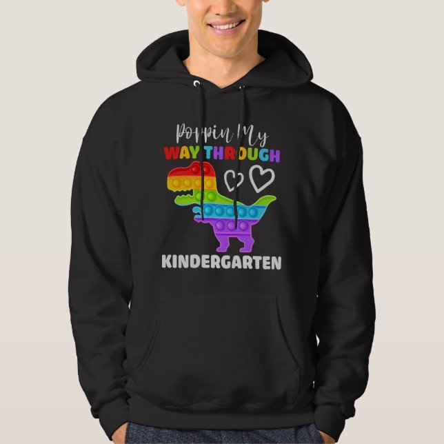 Dinosaur Poppin på mitt sätt genom Kindergarten Hoodie (Framsida)