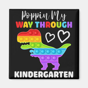 Dinosaur Poppin på mitt sätt genom Kindergarten Magnet
