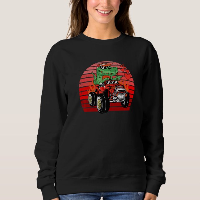Dinosaur Riding Car Valentines day Retro Rex Kärle T Shirt (Framsida)