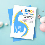 Dinosaur Roar i Kids 4e födelsedagen Party Inbjuda Inbjudningar<br><div class="desc">Dinosaur Tema födelsedagsfest inbjudan för din fyraåriga pojke eller flicka. Anpassa födelsedagskalender inbjudan för småbarn 4e födelsedagen. Roligt och vänlig dinosaurie är redo att fira ditt barns fjärde födelsedag med vänner och familj. Blått med kläckande bild av ägg från dinosaurier på baksidan.</div>