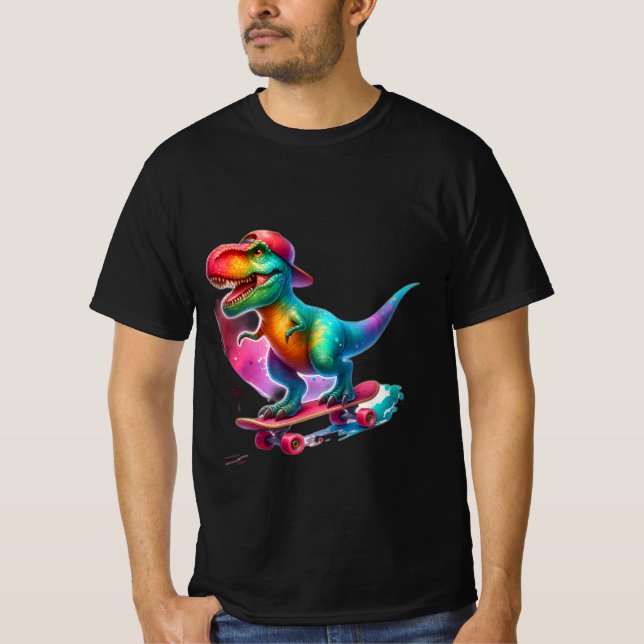 Dinosaur Skateboarding T Shirt (Framsida)