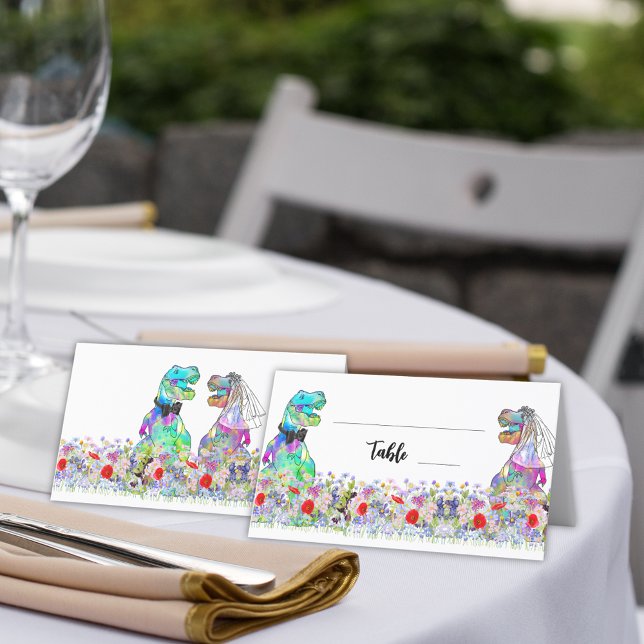 Dinosaur Tema Bröllop Vilda Blommor Placeringskort (dinosaur wedding fun T-Rex bride and groom place cards with colorful wildflowers )