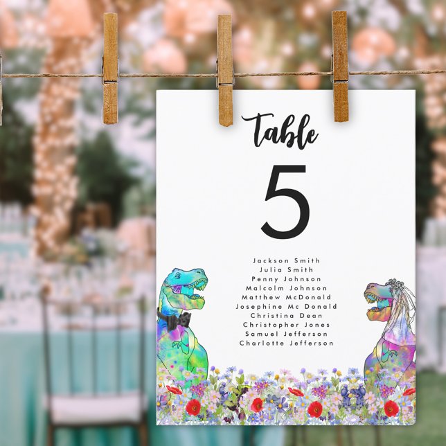 Dinosaur tema Bröllop Vildblomma Bord (Dinosaur themed wedding colorful wildflower table seating chart)