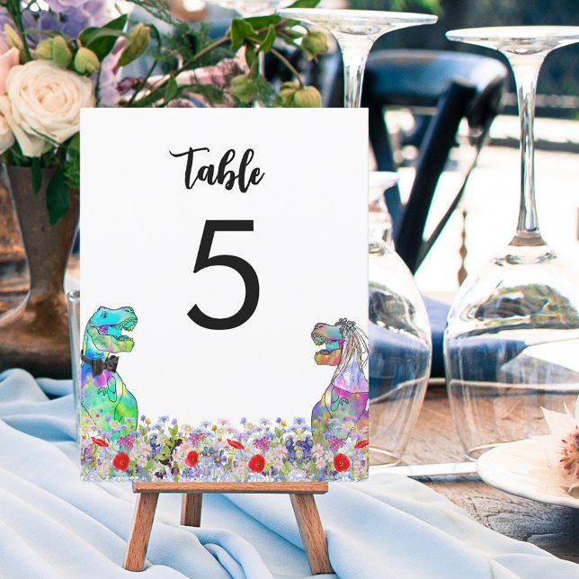 Dinosaur themed Bröllop Colorful Wildblomma (Dinosaur themed wedding T-Rex bride and groom colorful wildflowers table number sign)