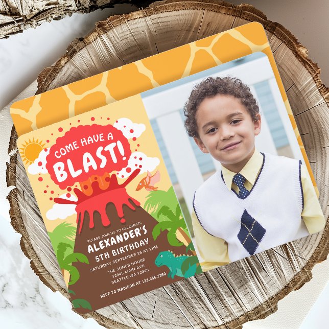 Dinosaur Volcano Barns födelsedag Photo Inbjudningar (Skapare uppladdad)
