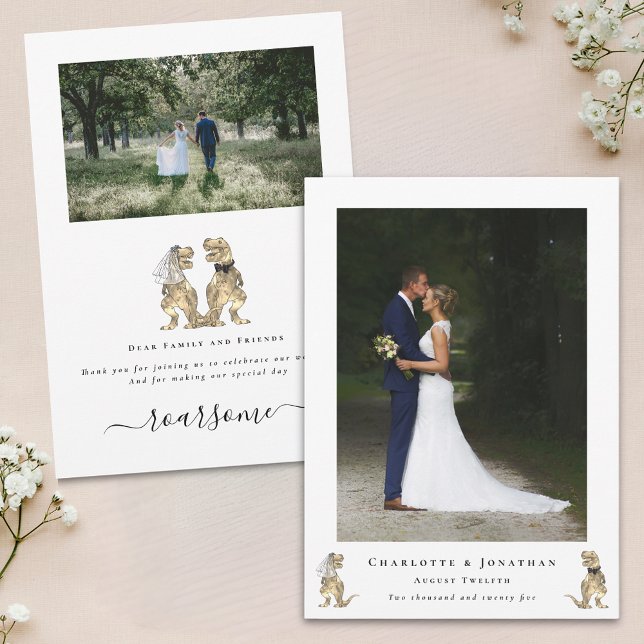 Dinosaur Wedding Photo Thank You Tack Kort (Dinosaur theme wedding thank you photo card Funny T-Rex dino bride and groom elegant modern script)