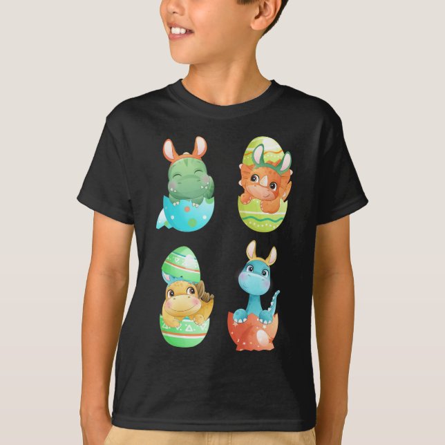 Dinosaurier kläcks ur påskägg  t shirt (Framsida)