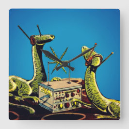 Dinosaurier som lyssnar på radioöverföring - klock fyrkantig klocka