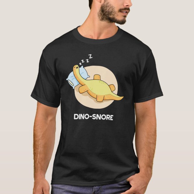 Dinosnore Funny Sleeping Dinosaur Pun Mörk BG T Shirt (Framsida)