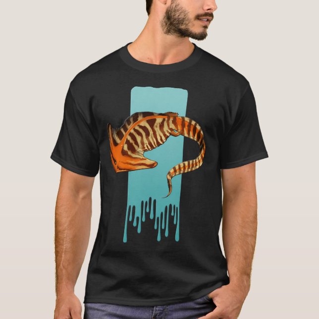 Diplocaulus the Hammer-Headed Salamander - Shirt T Shirt (Framsida)